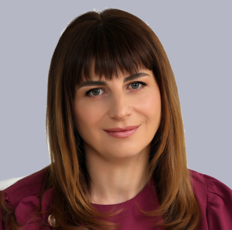 Elena Grecu 
