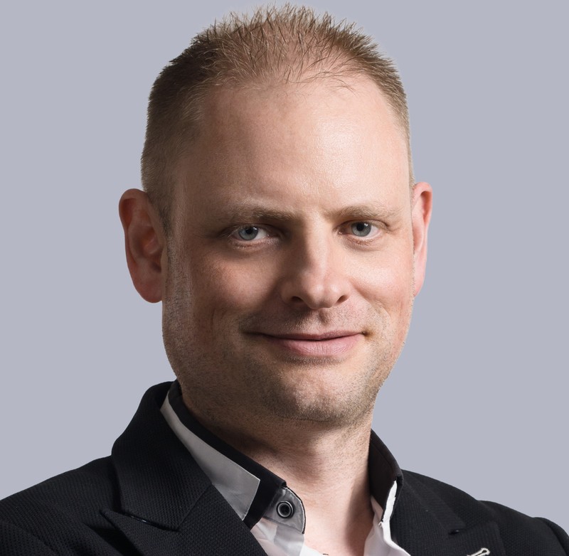 Sven Höbel
